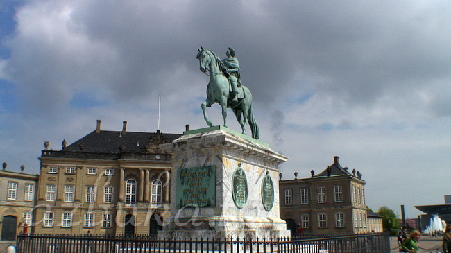 Конная статуя Фредерика V