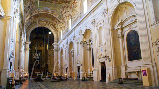 В базилике Богоматери кармелитов