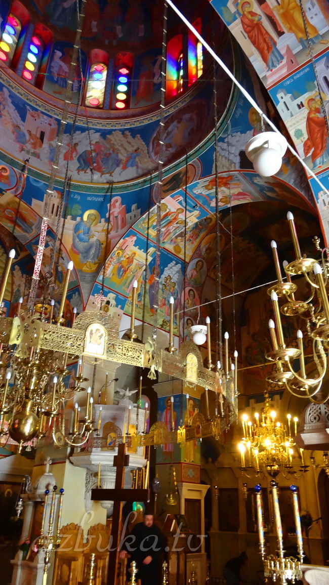 В храме Святой Прасковьи
