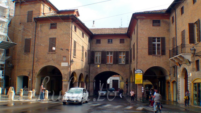 Модена. Corso Duomo