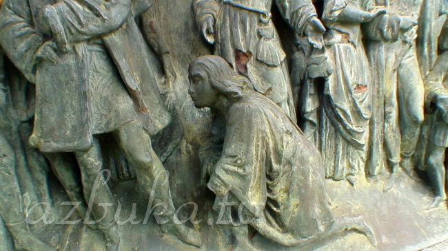 Барельеф на памятнике Жанне д'Арк