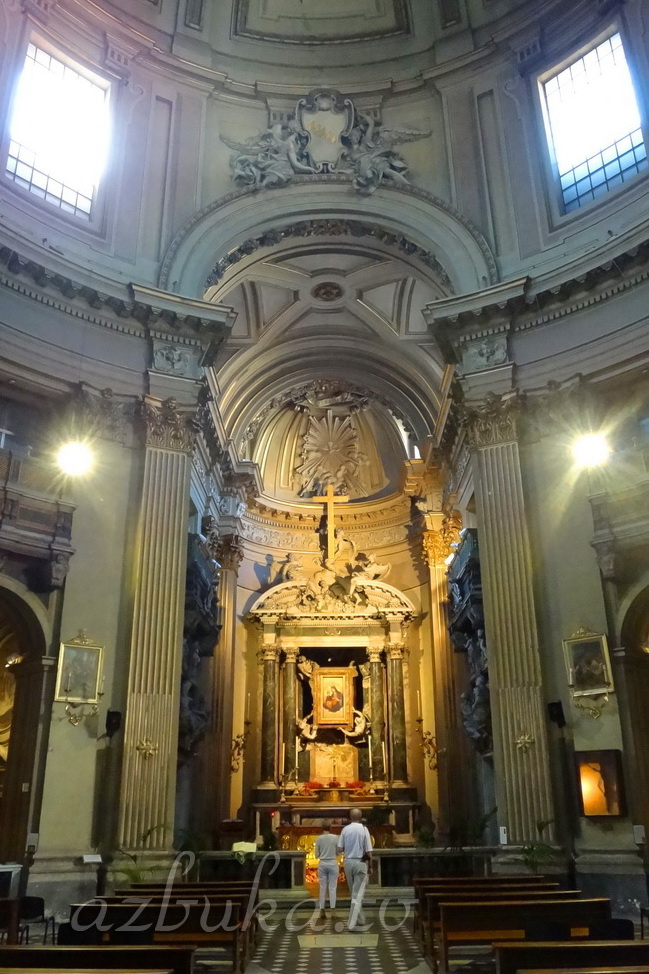 В церкви Санта Мария деи Мираколи
